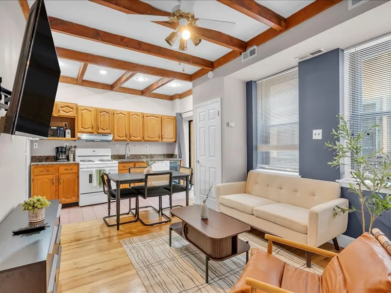 The Forest Sober Living - Photo 1