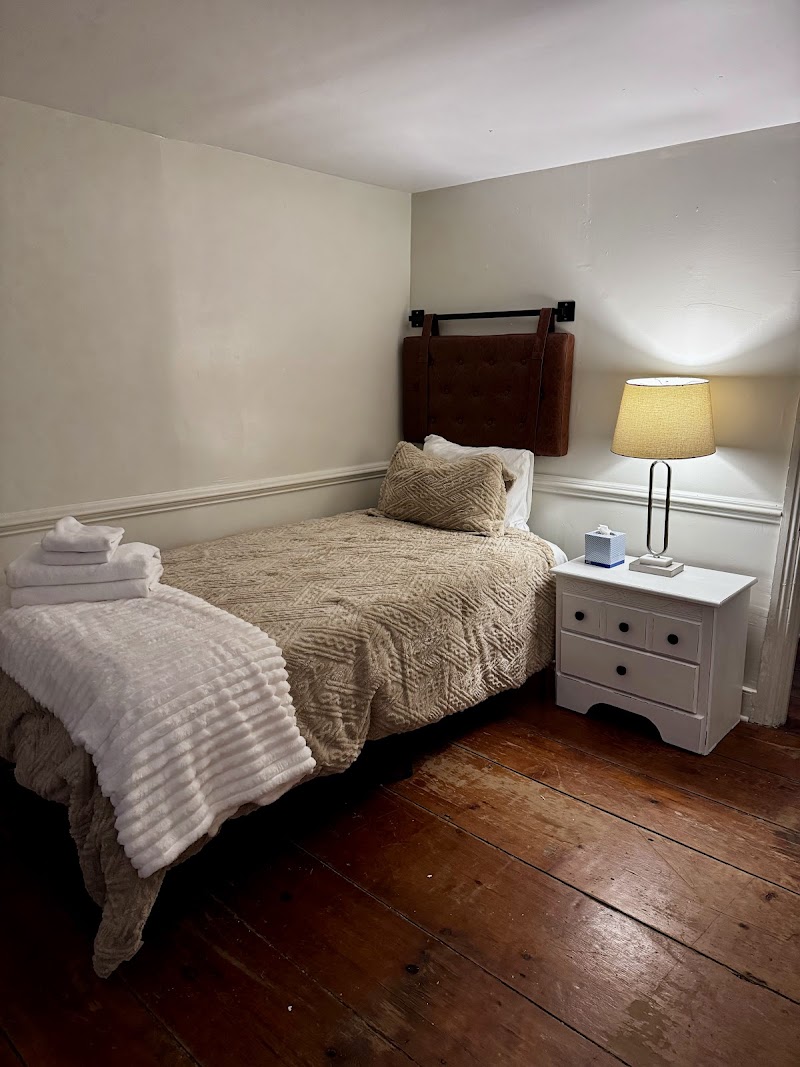 Junction House Sober Living and Recovery Homes - Photo 3